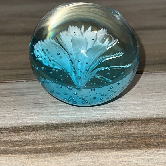 Handcraft GlassWhite Bubble Glass Paperweight - Picture 3 of 7